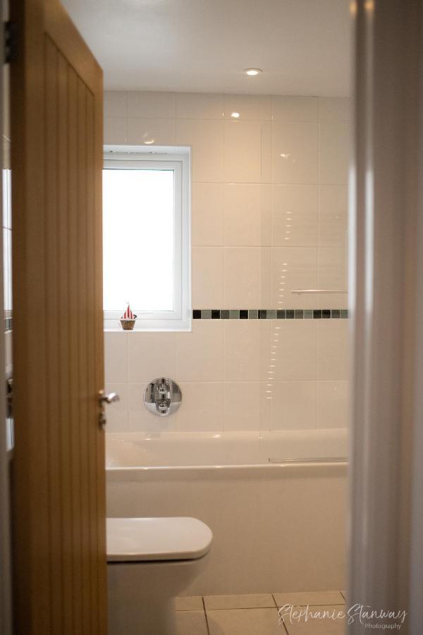 The Lookout, Modern Home From Home, Sleeps 5, With Private Parking & Outside Terrace St Ives Exteriér fotografie